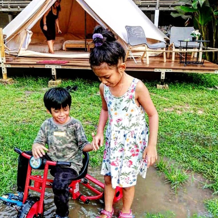Canopy Villa Glamping Park Kampong Sum Sum 外观 照片